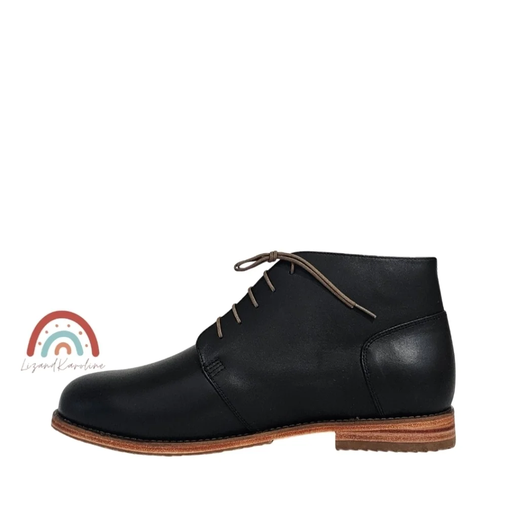 New! Nisolo Everyday Chukka Leather Boot Black